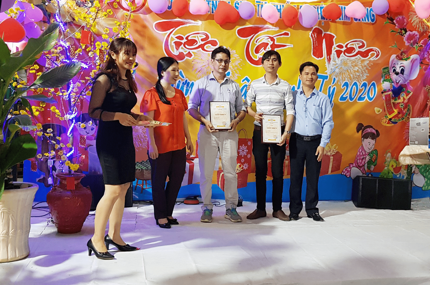 ca-nhan-xuat-sac-tiec-tat-nien-2